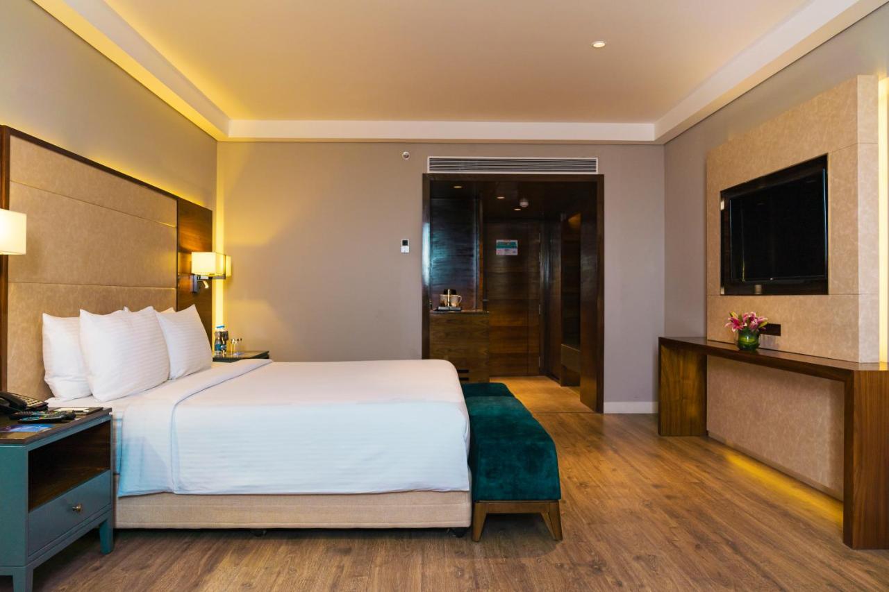The Elite Narasapura, A Member Of Radisson Individuals Hotel Exterior photo