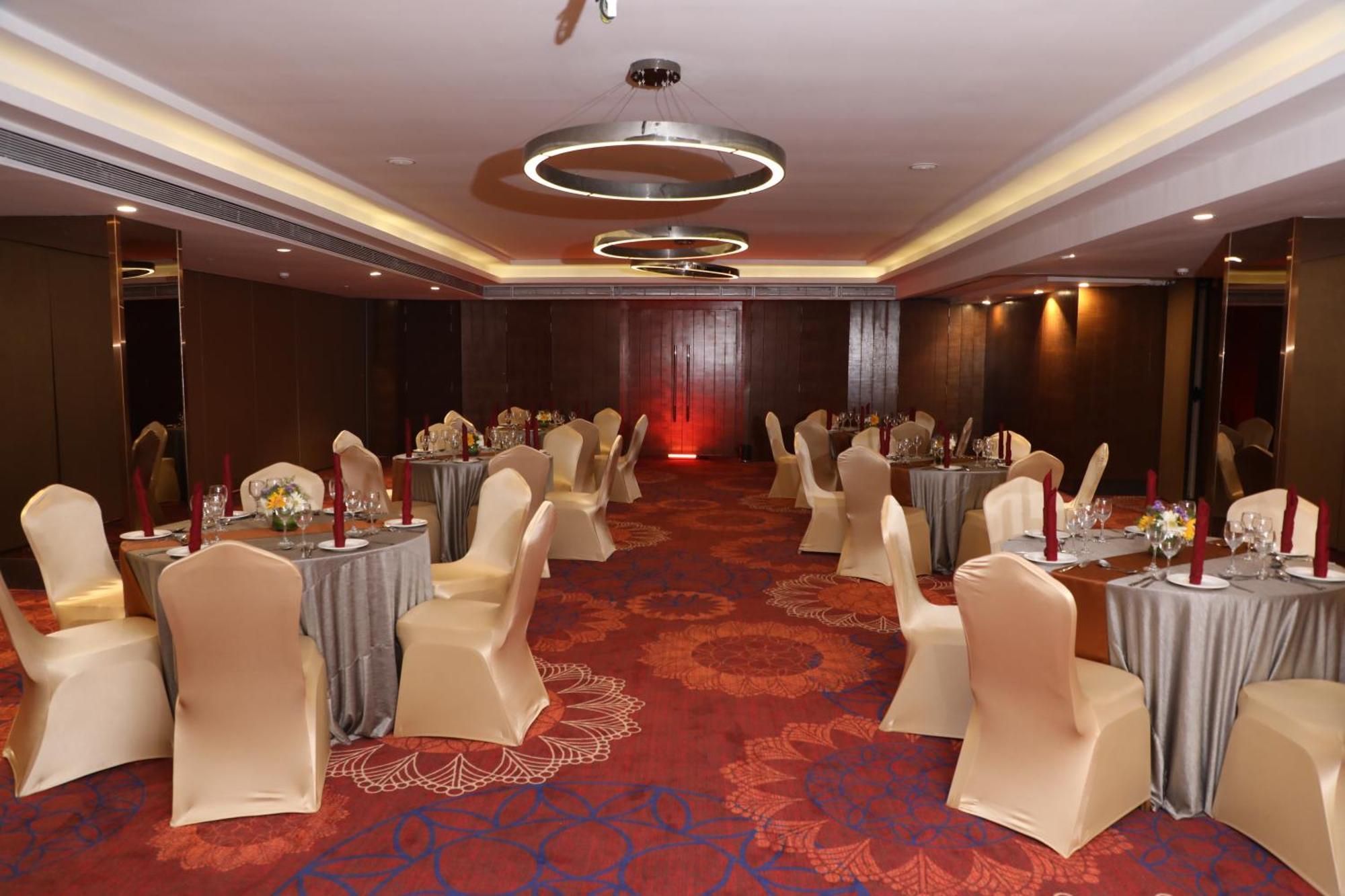 The Elite Narasapura, A Member Of Radisson Individuals Hotel Exterior photo