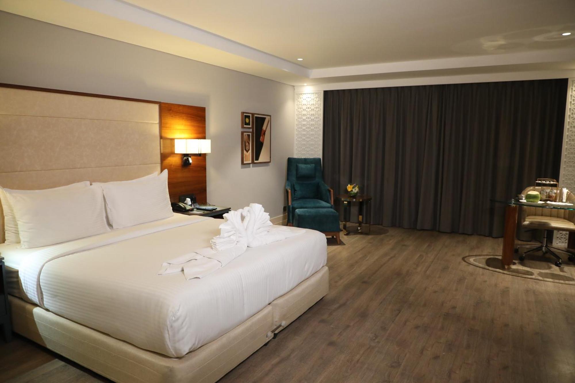 The Elite Narasapura, A Member Of Radisson Individuals Hotel Exterior photo